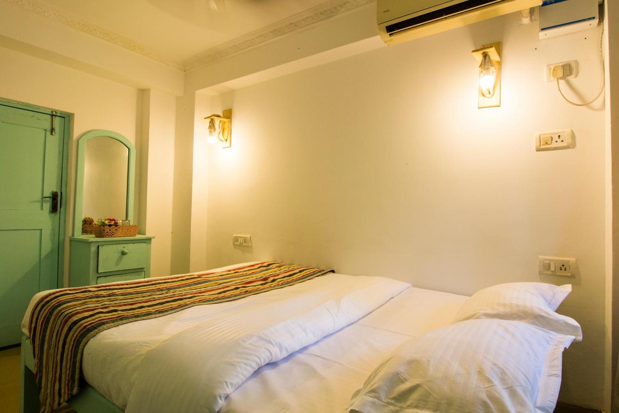 Turquoiise House Otel Morjim Dış mekan fotoğraf